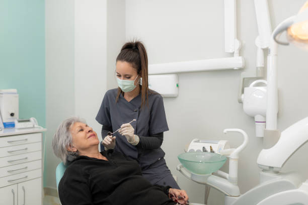 Emergency Gum Pain Relief in IA