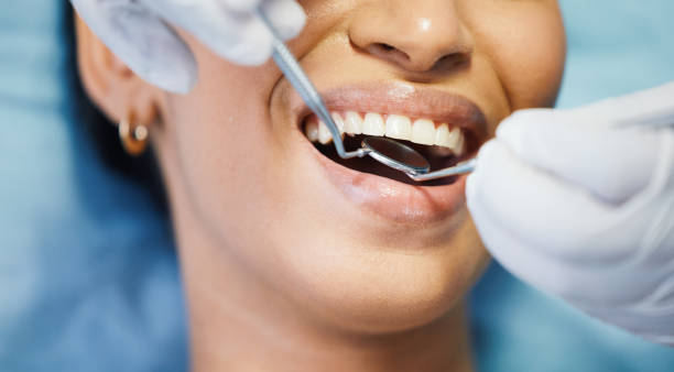 Best Cracked Tooth Emergency Dentist  in Oelwein, IA